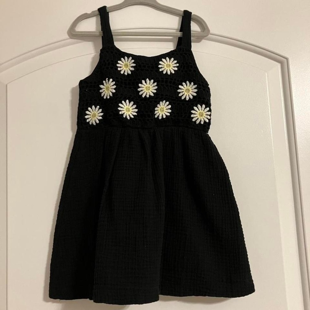 Btween Girls Black Gauze Daisy Crochet Bodice Dress Size 4
